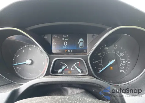 2018 Ford Focus Se z USA, uszkodzony, nr VIN 1FADP3K23JL284386